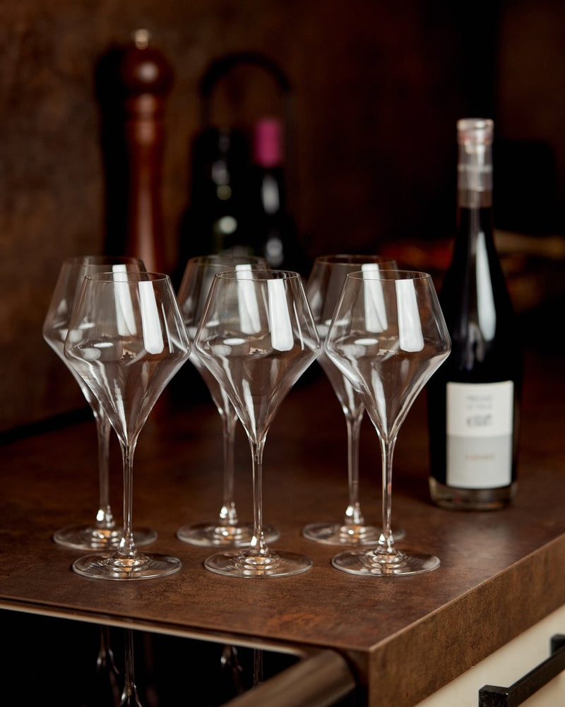 KADAX Rode wijnglazen van kristalglas, set van 6, 450 ml, mooie wijnglazen met hoge steel, rode wijnkelk voor thuis, feest, hoogwaardige kwaliteit, brede onderzetters KADAX Rode wijnglazen van kristalglas, set van 6, 450 ml, mooie wijnglazen met hoge steel, rode wijnkelk voor thuis, feest, hoogwaardige kwaliteit, brede onderzetters