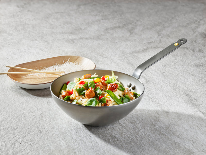 De Buyer Mineral B - Wokpan - Plaatstaal met Bijenwas - Zonder Anti Aanbaklaag - 28CM